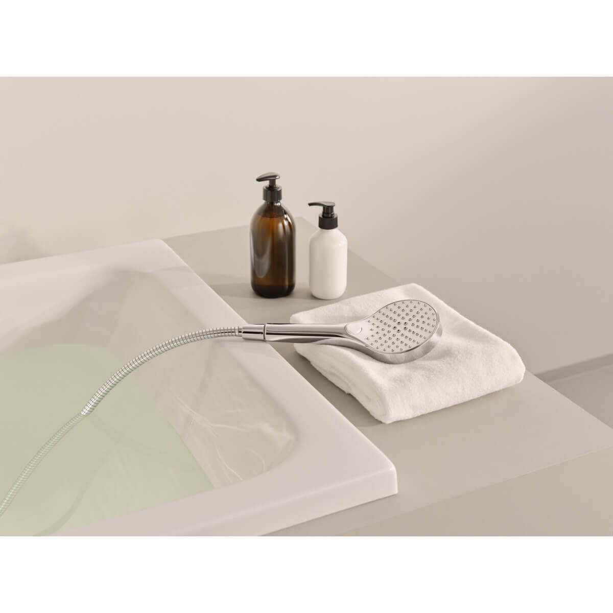 Hansa Handbrause Hansaviva Durchfluss bei 3 bar 12 l/min G 1/2 chrom